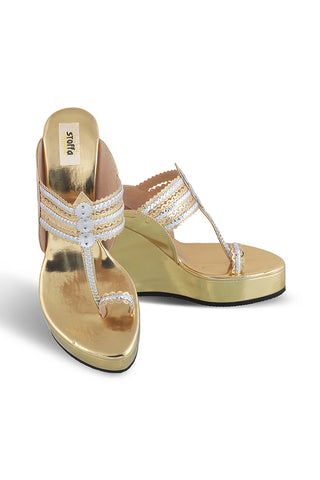 Classic Higher K Wedge Gold