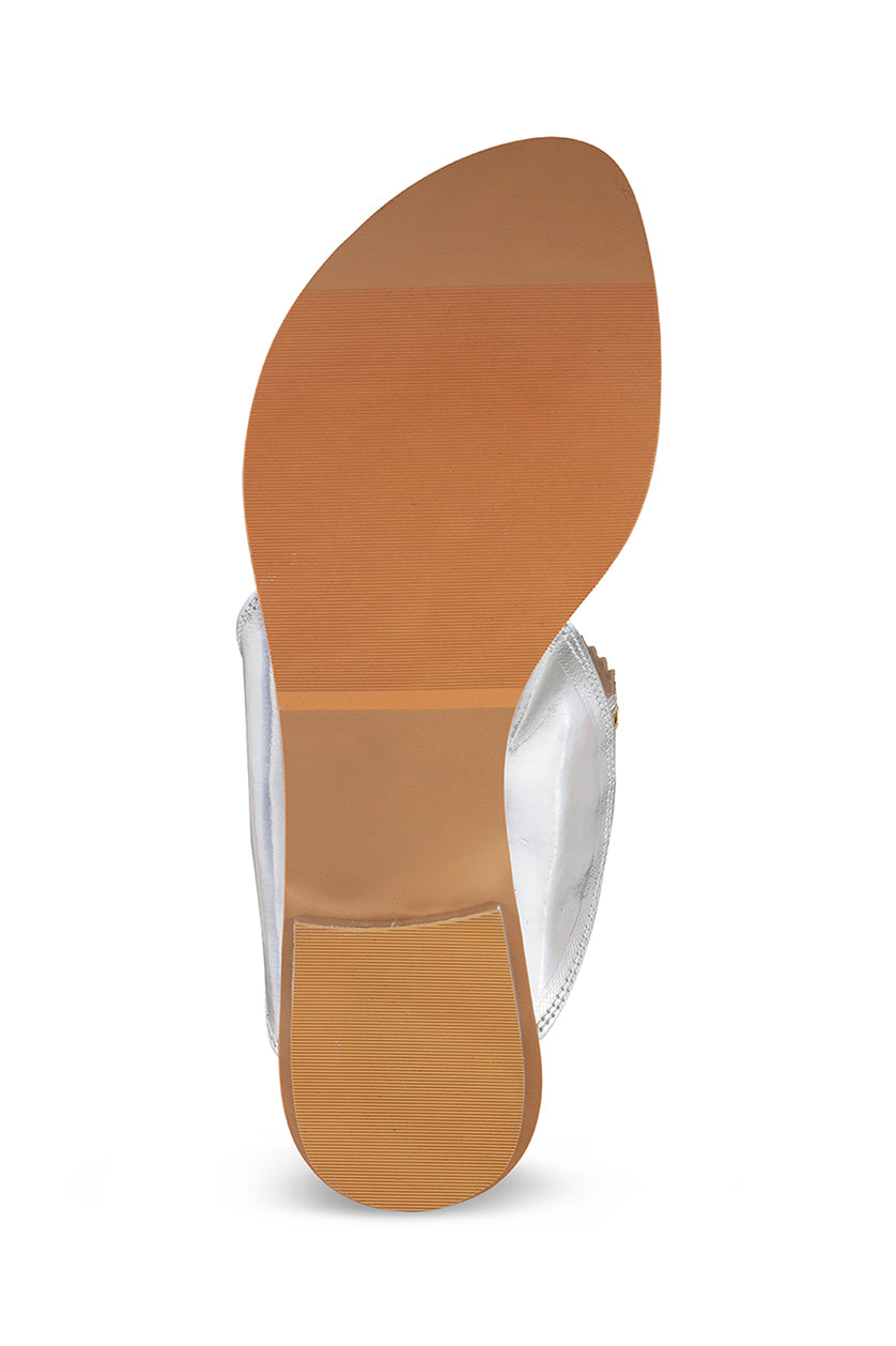 Classic K Flats Antique Gold