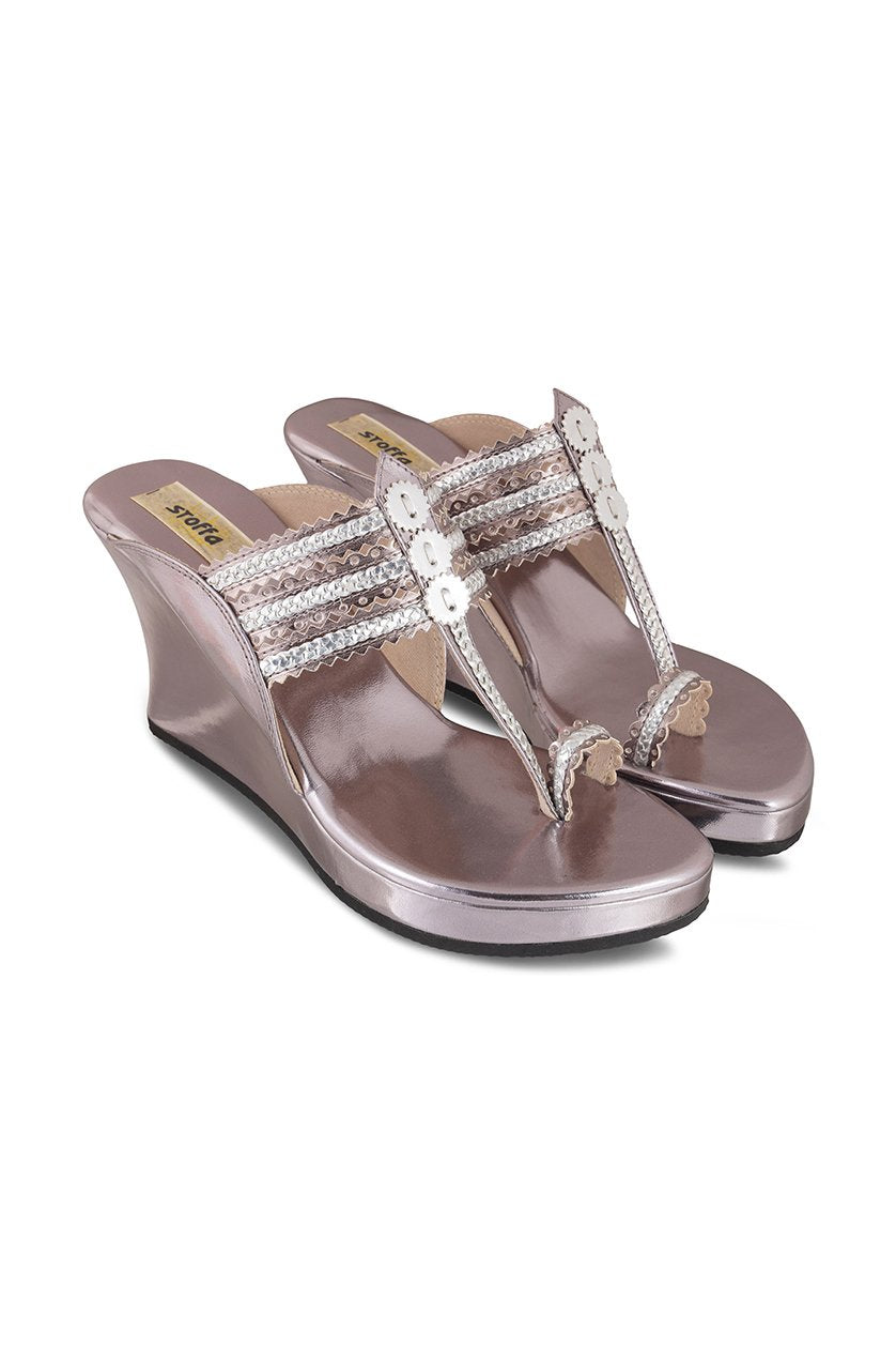 Classic High K Wedge Gold