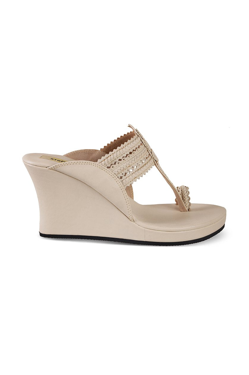 Classic High K Wedge Camel