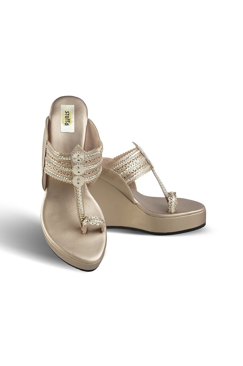 Classic Higher K Wedge Silver