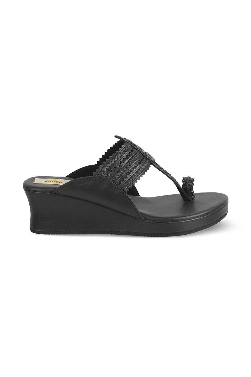 Classic Low K Wedge Antique Gold