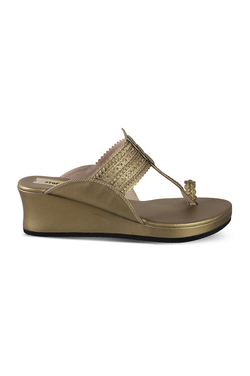 Classic Low K Wedge Rose Gold