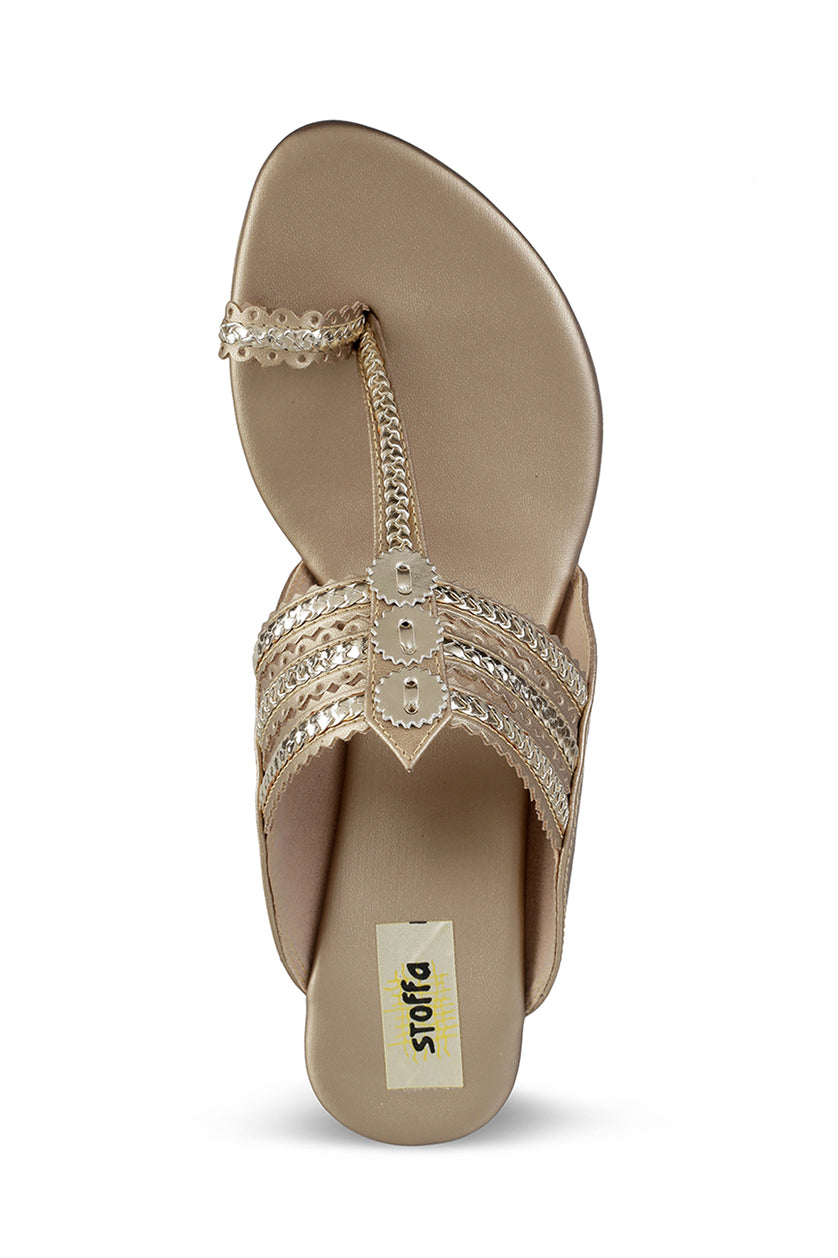 Classic Low K Wedge Camel