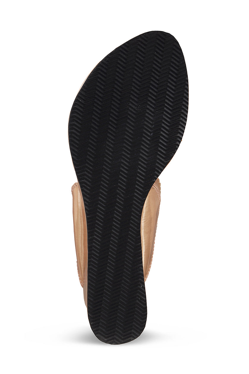 Classic Low K Wedge Antique Gold