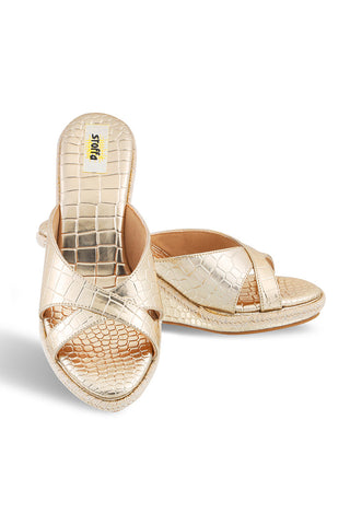 Skin Crossfront High Wedge Light Gold